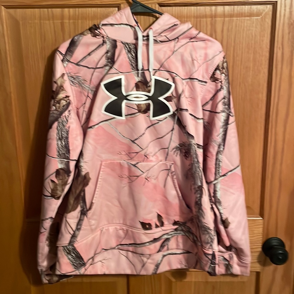 Camo Under Amour hoodie